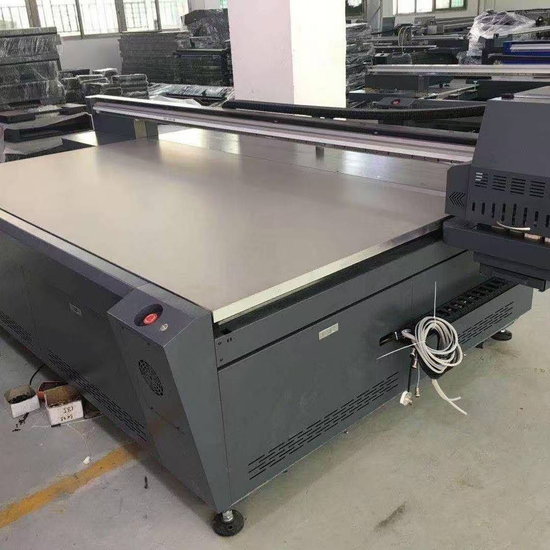 High-Precision 2513 Ricoh Gen5 UV Flatbed Printer with CCD - Image 2