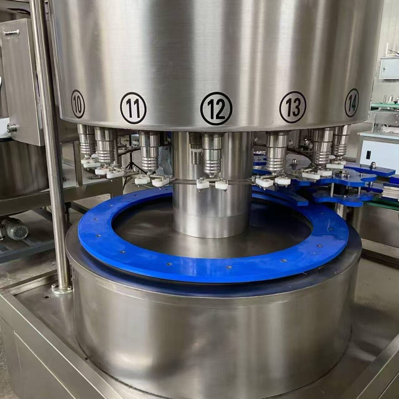 Fully Automatic Filling Liquid Machine for Glass Bottle - Image 2