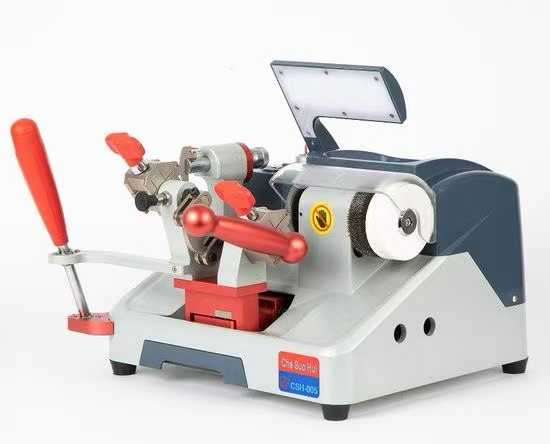 Specialist Horizontal Milling Key Machine Used in Padlock/ Mortice/ Ford Keys - Image 4