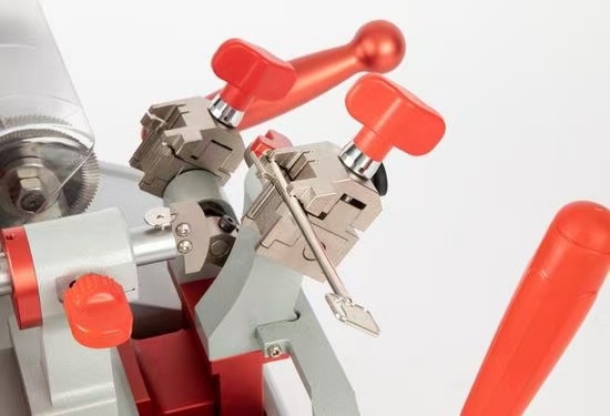 Specialist Horizontal Milling Key Machine Used in Padlock/ Mortice/ Ford Keys - Image 5