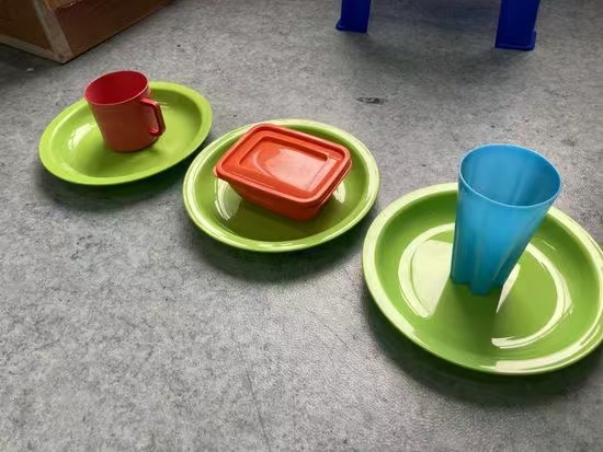 High Quality Promotional Full Automatic Plastic Disposable Plate Injection Molding Making Machine for Cup Fork Spoon Tableware - Image 6