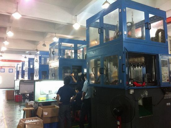 Fully Automatic LED Light Bulb Making Machine Plastic Blowing Machine - Image 3
