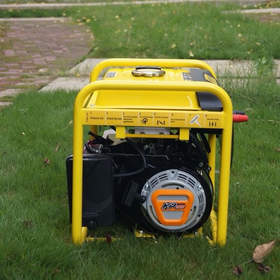 Efficient Portable 4kw 5kw 250A Gasoline Generator Machine - Image 2