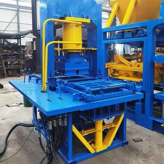 Fully Automatic Hydraulic Plastic Brick Making Machine for Paving Blocks - Image 6